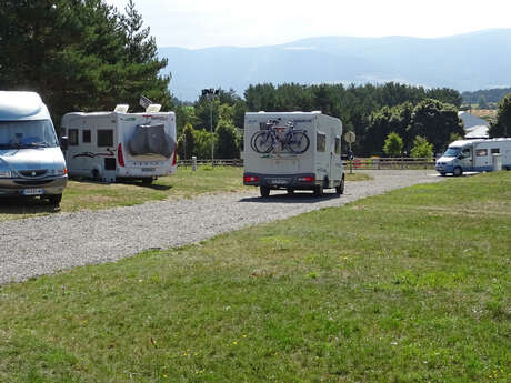 AIRE CAMPING-CAR PARK DU CAUSSE DE MENDE