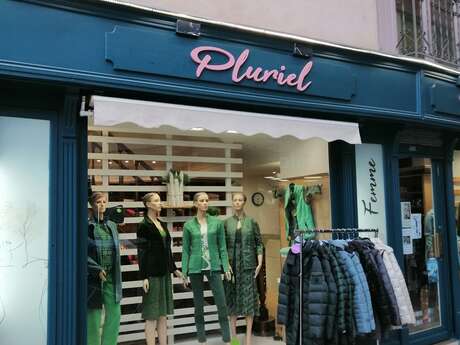 PLURIEL