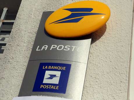 LA BANQUE POSTALE
