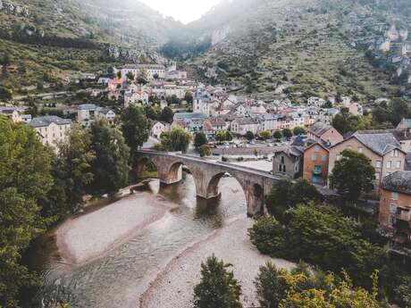 SAINTE-ÉNIMIE - LE CIRQUE DES BAUMES