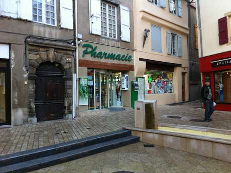 PHARMACIE LAUNE MONER