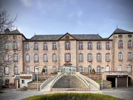WEEK-END PRESTIGE AU CHATEAU DES HERMAUX
