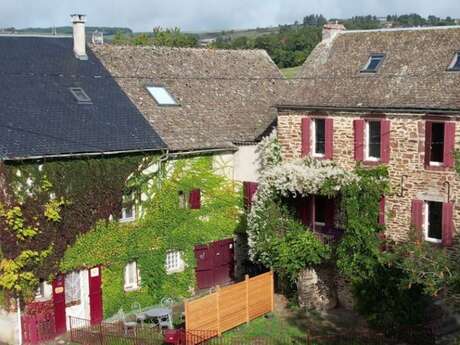 GÎTE LA COMBE AUX CERFS