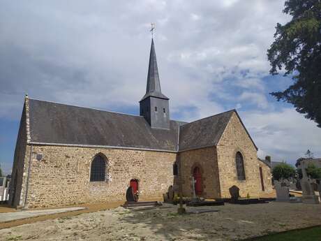 Balades Gorronnaises - Vieuvy et son clocher extraordinaire