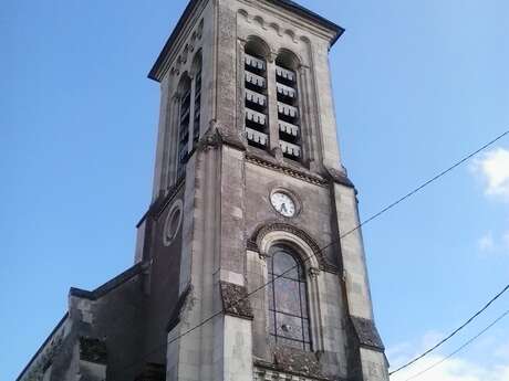 Église Saint-Aubin - Andigné