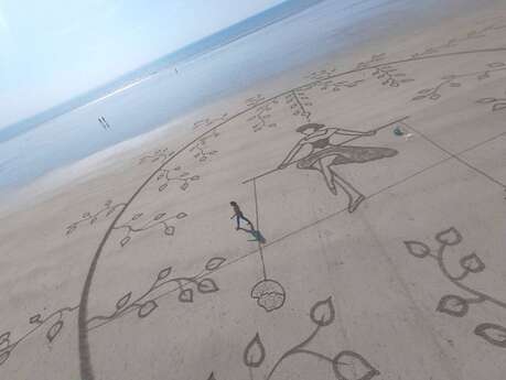 Initiation Beach Art
