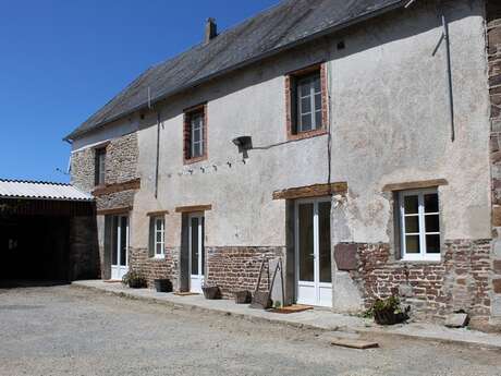 Meublé de tourisme > Grand gîte à la ferme Miléli