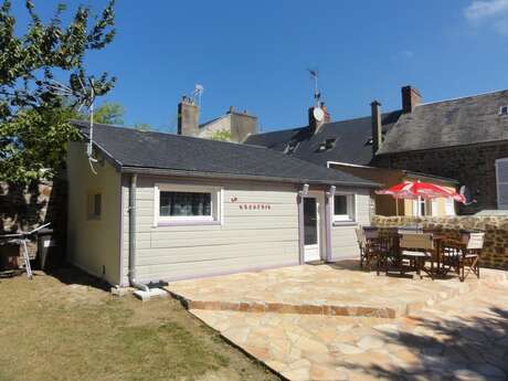 Furnished guest house H777014