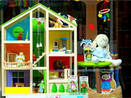 Bourse aux jouets / puériculture / vide-dressing Bourse aux jouets / puériculture / vide-dressing