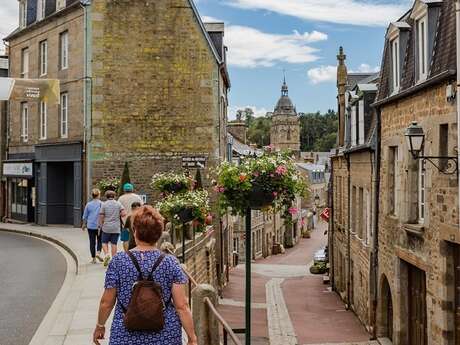 Visite guidée > Raconte-nous Villedieu et ses cours-ateliers
