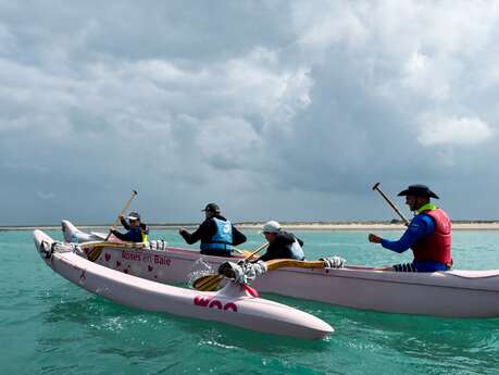 8 Milles Nautic > pirogue