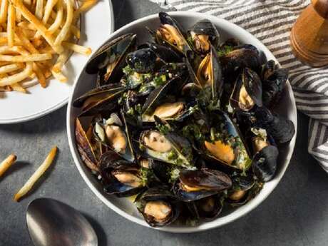 Repas moules-frites