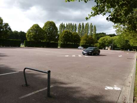 Aire de Pique Nique > Parc des sports