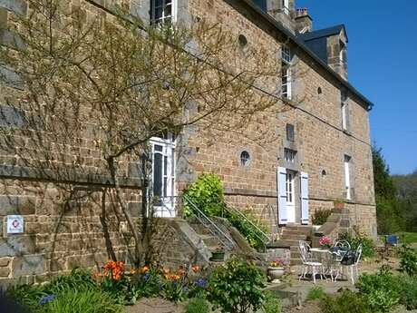 Chambres d'Hôtes > Le Domaine de Braffais