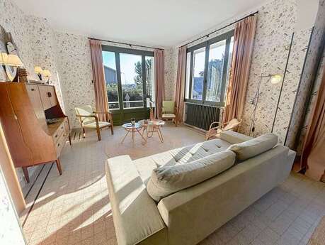 Meublé de tourisme > J132