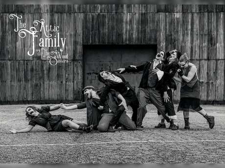 Spectacle The Attic Family de la Cie The Wood Sisters