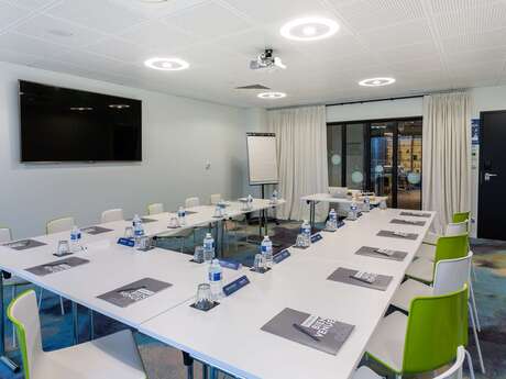 Campanile Laval Nord