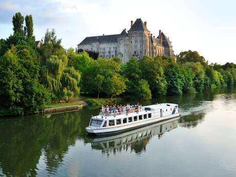 Croisière déjeuner sur la Sarthe