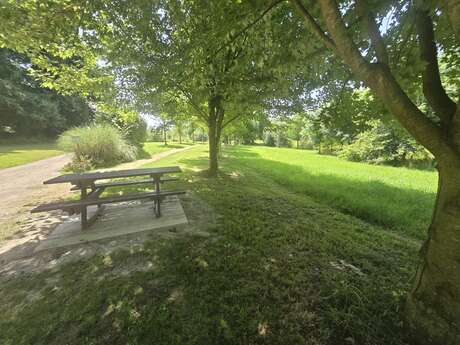 Aire de pique-nique - Landivy