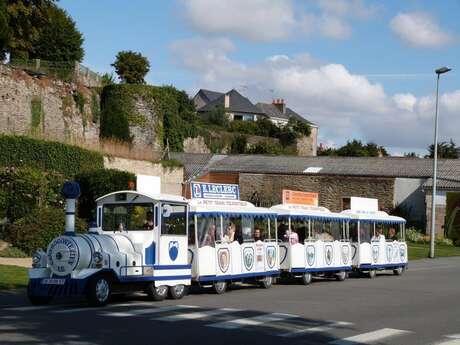 PETIT TRAIN TOURISTIQUE - LE CASTROGONTÉRIEN