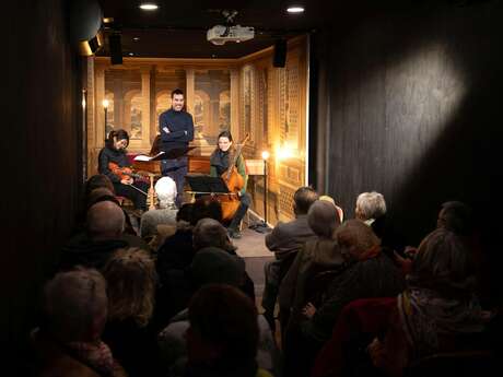 Ma Région Virtuose - Scène itinérante à Averton "Ensemble Masques"