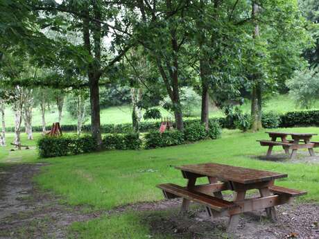 Aire de pique-nique / de jeux - Gorron