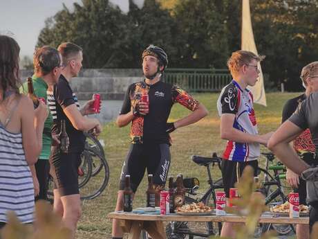 Les Petits Guidons