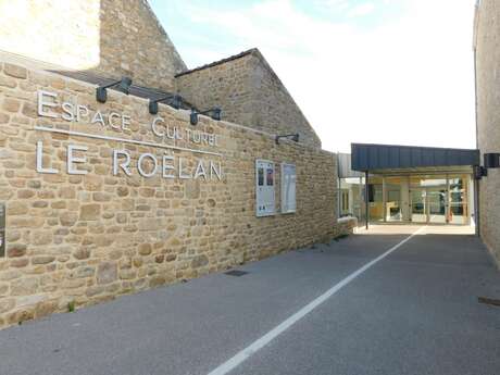 Theatre : "Le Petit Cabaret"