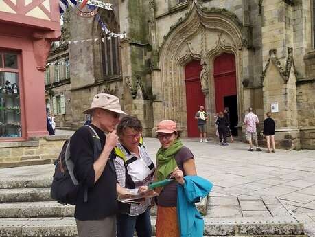 Emoi à Josselin - jeu de piste historique et culturel