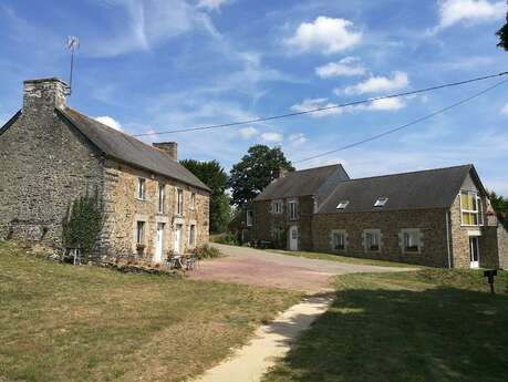 Gîtes Chapelle du Bouix (2 à 24 pers.)