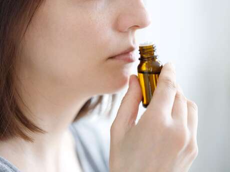 Olfactothérapie : comment les odeurs vous aident à mieux gérer vos émotions