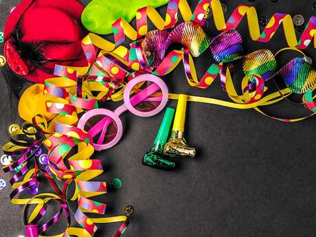 Soirée masquée au At Home café