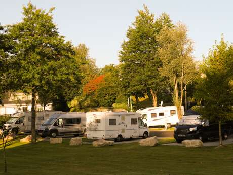 Aire communale de camping-car Locminé