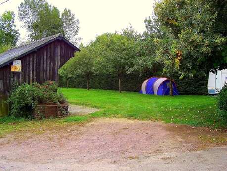 Point accueil jeunes - Aire camping