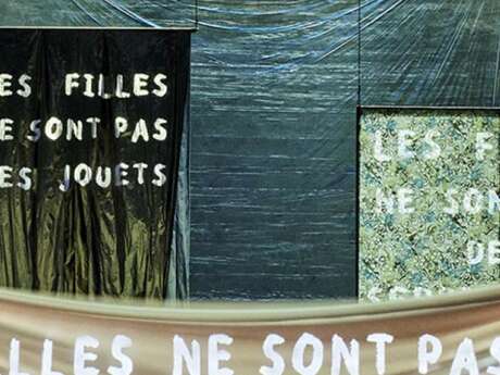 Les filles ne sont pas des poupées de chiffon