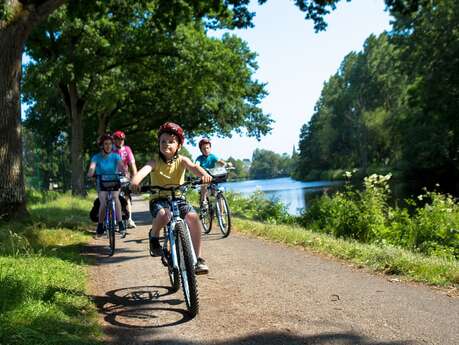 Location de vélos par "Josselin Canoë-Kayak"