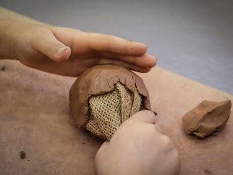 Atelier poterie pour petites mains