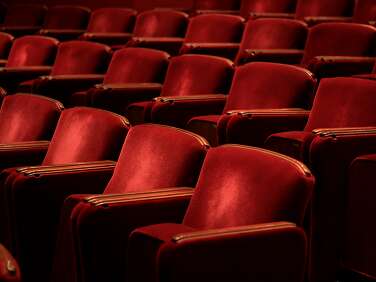 Théâtre - Instruites Adroites Droites