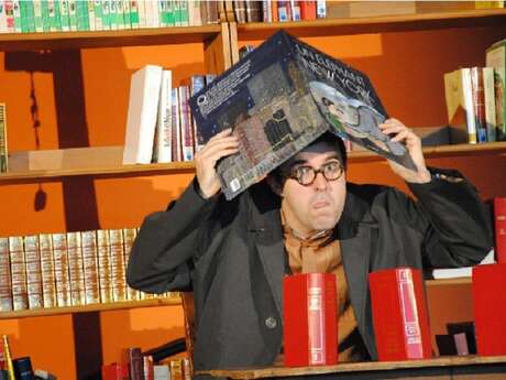 Spectacle familial "Librairie Chamboul'Tout" par la compagnie Orange Givrée