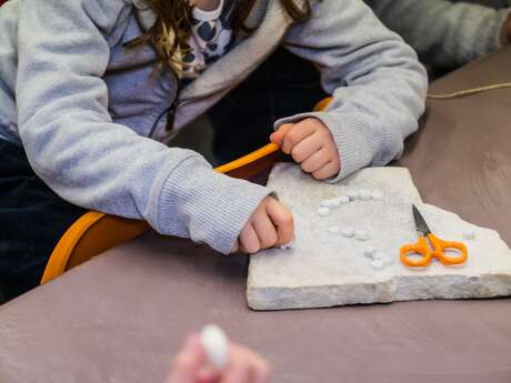 Atelier "Parure en pierre polie"