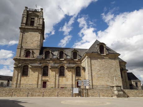 Eglise Saint-Pierre et Saint-Paul