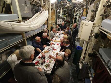 Soirée à bord du sous-marin Flore