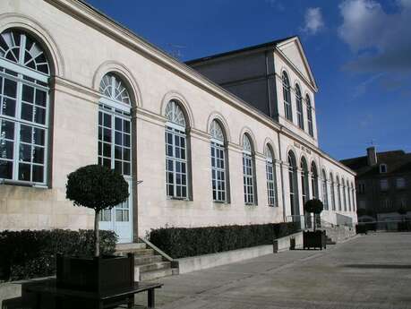 Halle aux Toiles