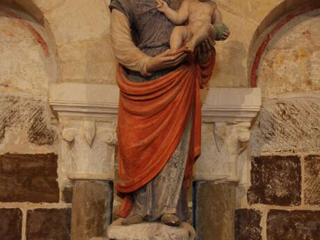 Visite en musique et en lumière de l'église Notre-Dame d'Autheuil