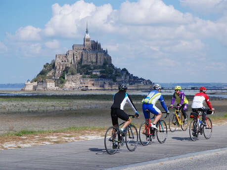 Cyclotourisme : randonnée Bagnoles-Le Mont St Michel-Bagnoles