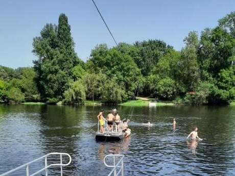 Le bac à chaîne "Le Passeur du Gué"