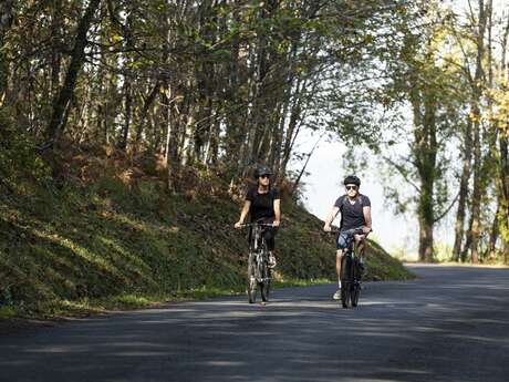 La Vézère à vélo, itinéraire cyclable des Eyzies à Coly-Saint - Amand