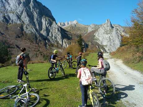 Rando Bike - Monsieur Gilles BERGERAS - Accompagnateur en montagne et VTT
