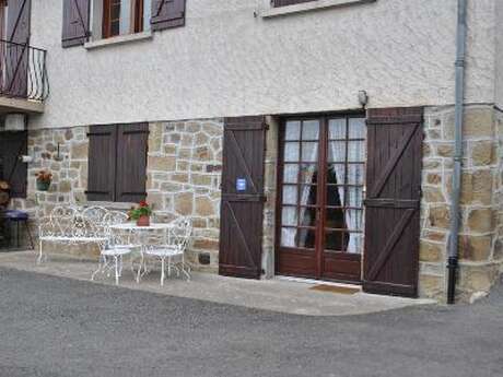 Meublé de Tourisme  PEYRAT