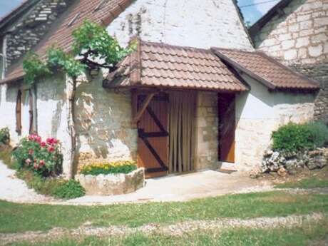 Meublé de Tourisme  BREIL